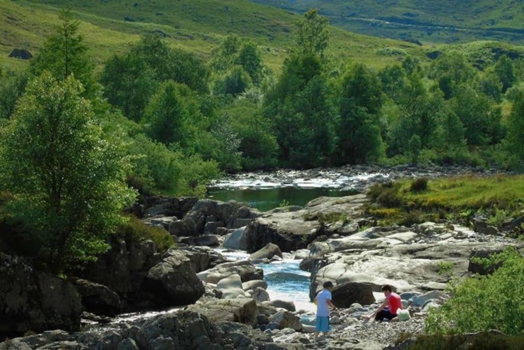 Roe Deer Cottage Near Glencoe Fort William Bagian luar foto